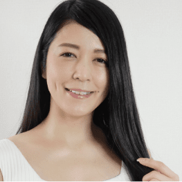 ロングヘアーの女性